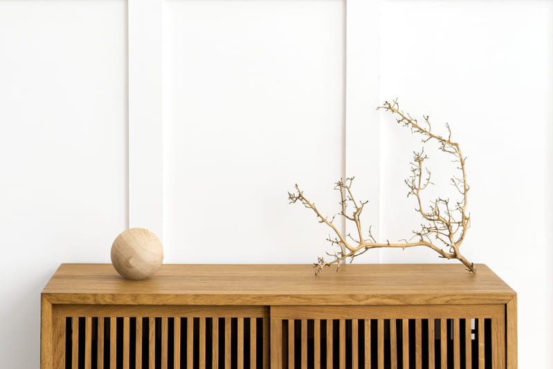 Decoración sostenible: el encanto de la madera reciclada